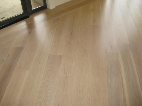 5 inch White Oak, clear finish</br></br>